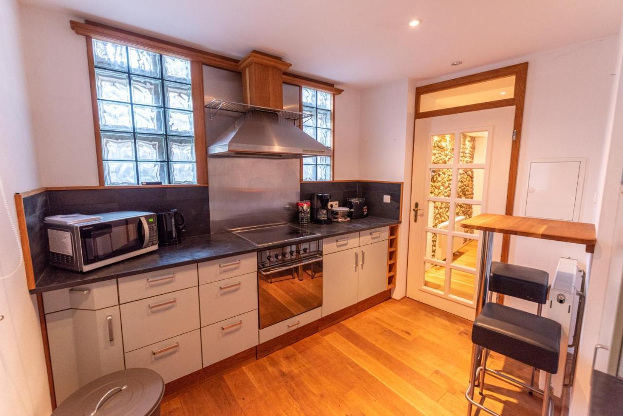Designer Unterkunft In 15. Jahrhundert Altbau 75 M² Fuer Max. 4 Personen Apartamento Eltville am Rhein Exterior foto