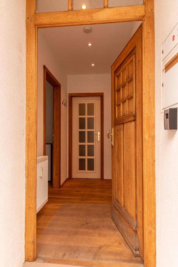 Designer Unterkunft In 15. Jahrhundert Altbau 75 M² Fuer Max. 4 Personen Apartamento Eltville am Rhein Exterior foto