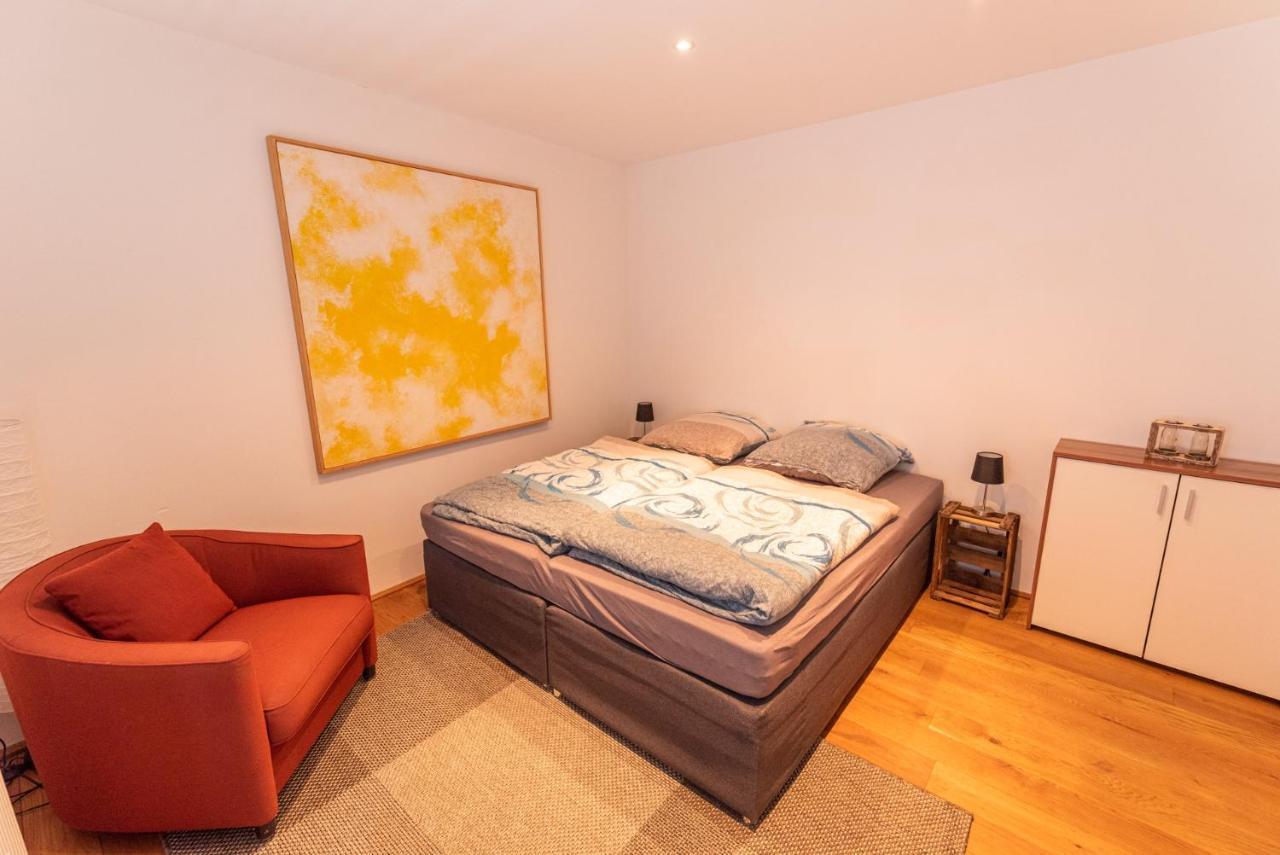 Designer Unterkunft In 15. Jahrhundert Altbau 75 M² Fuer Max. 4 Personen Apartamento Eltville am Rhein Exterior foto
