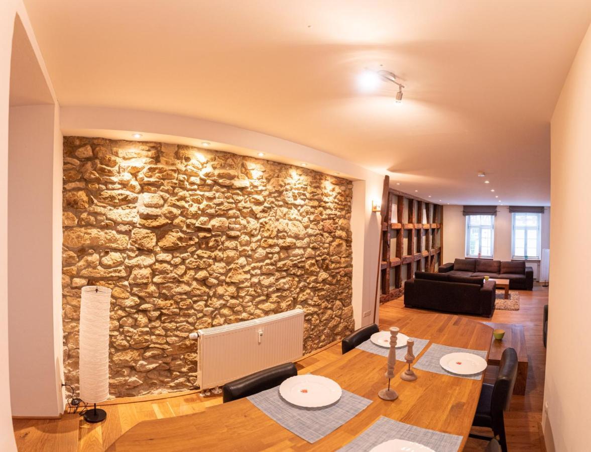 Designer Unterkunft In 15. Jahrhundert Altbau 75 M² Fuer Max. 4 Personen Apartamento Eltville am Rhein Exterior foto